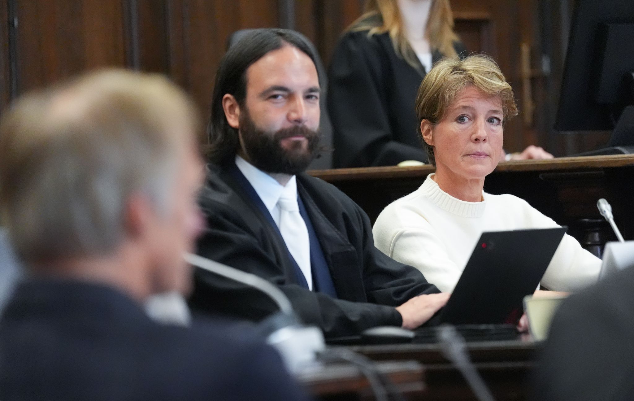 Block-Prozess: Israelischer Firmenchef vernommen