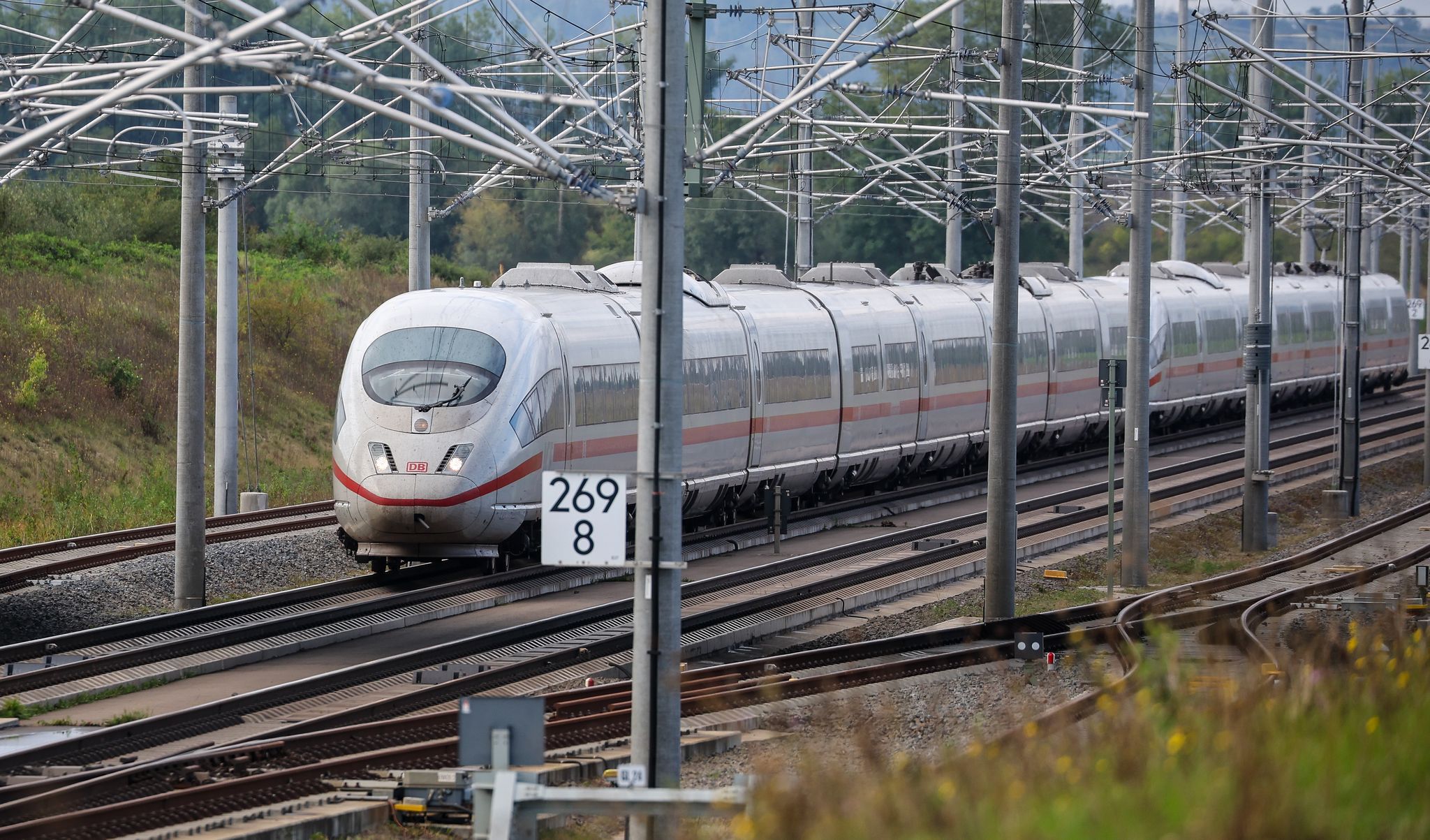 Zugfahrten zwischen EU-Metropolen sollen viel kürzer werden