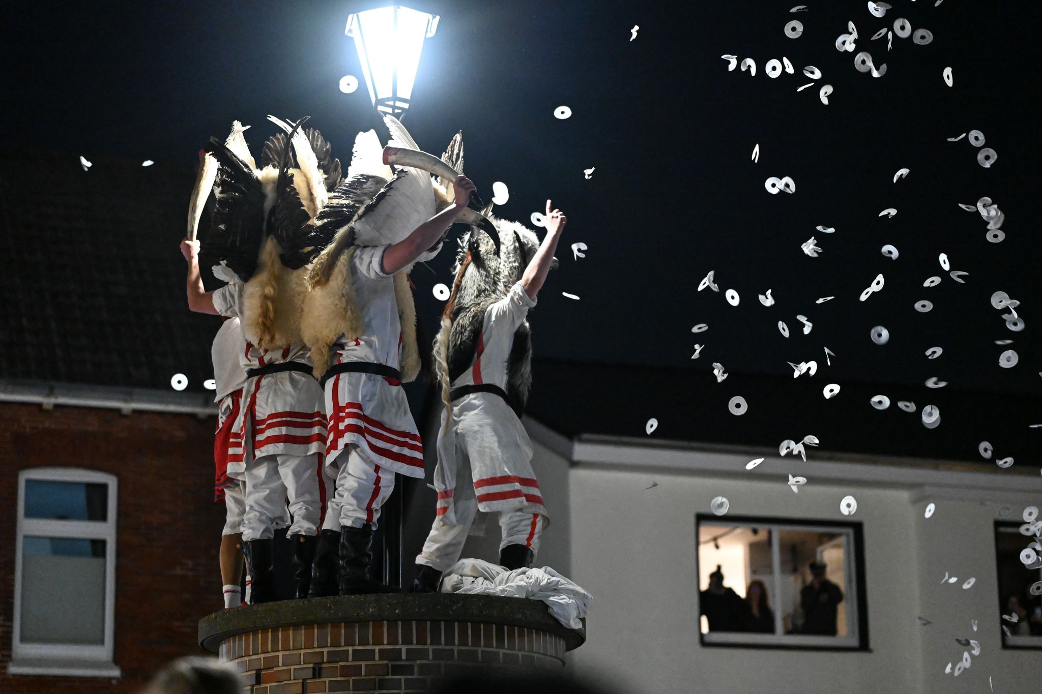 Friedliches Klaasohm-Fest auf Borkum ohne Kuhhorn-Schlagen