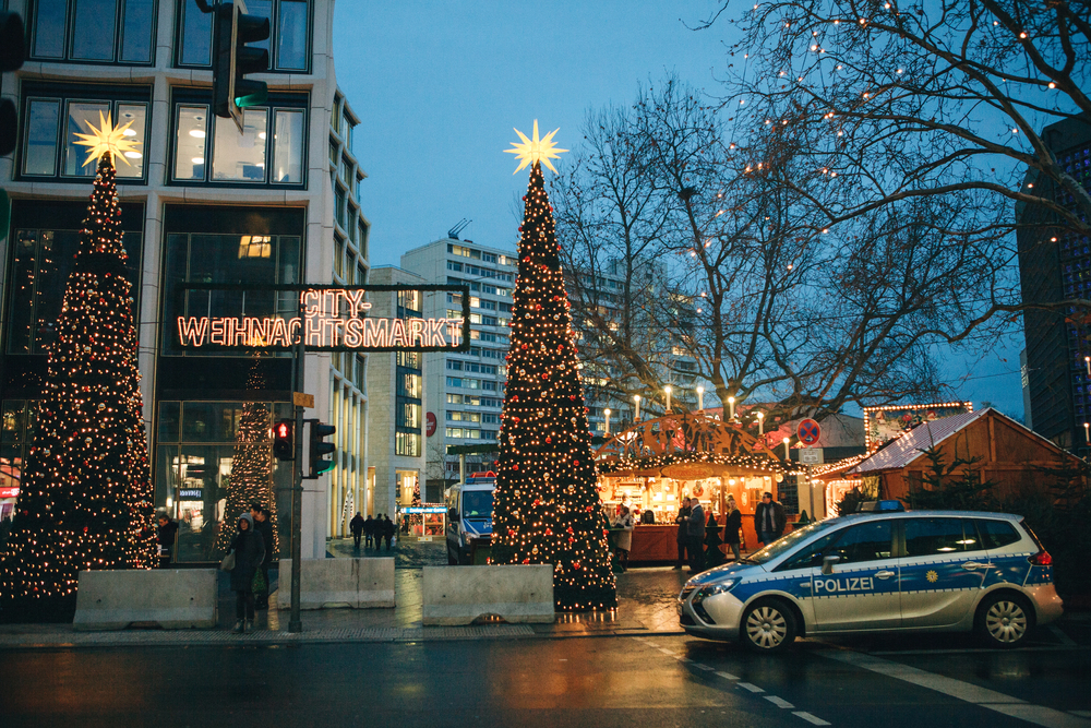 Messerangriff auf Weihnachtsmarkt in Herford: 16-Jähriger schwer verletzt