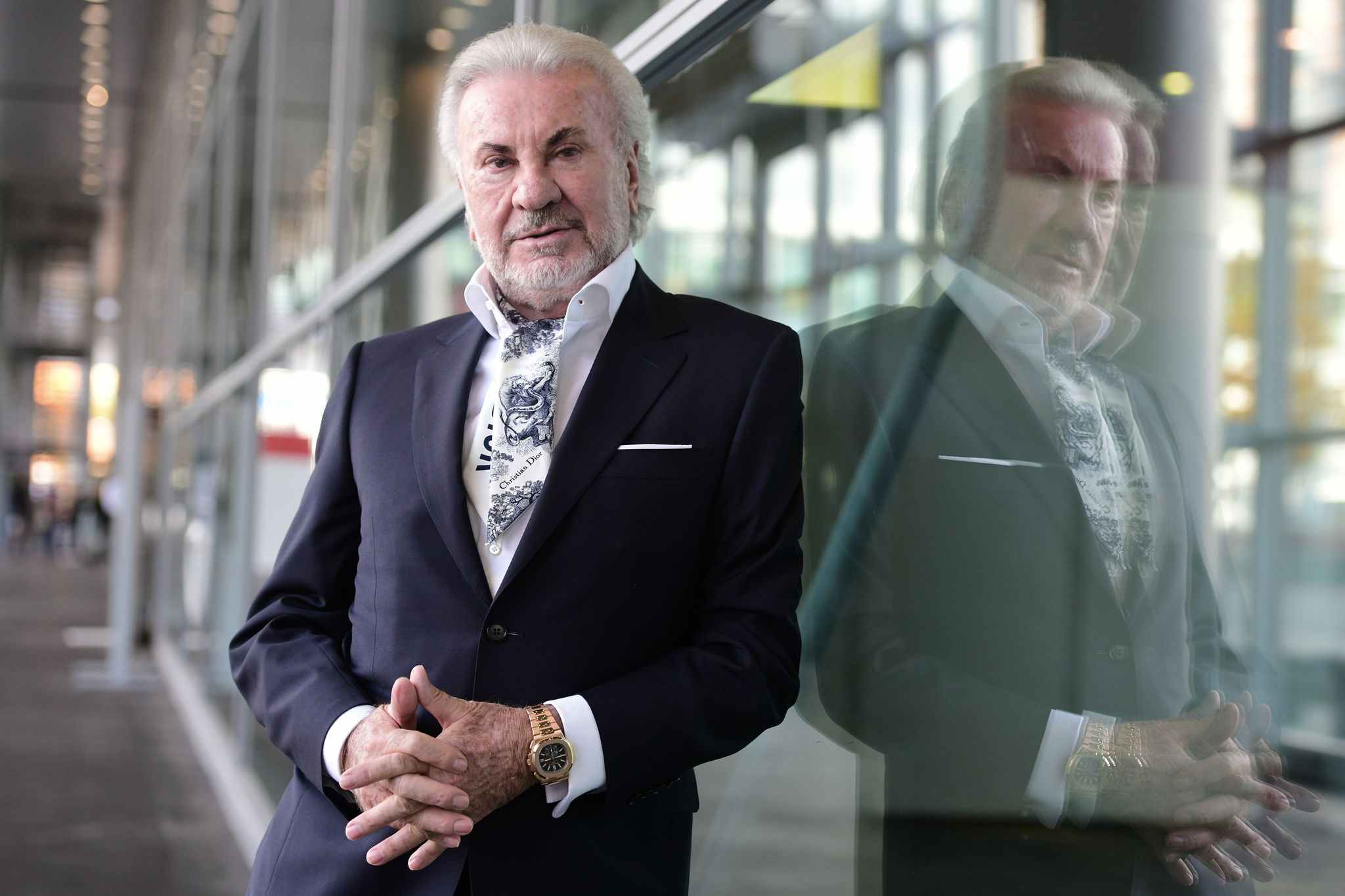 Ex-Formel 1-Manager Willi Weber überfallen und ausgeraubt in seiner Villa