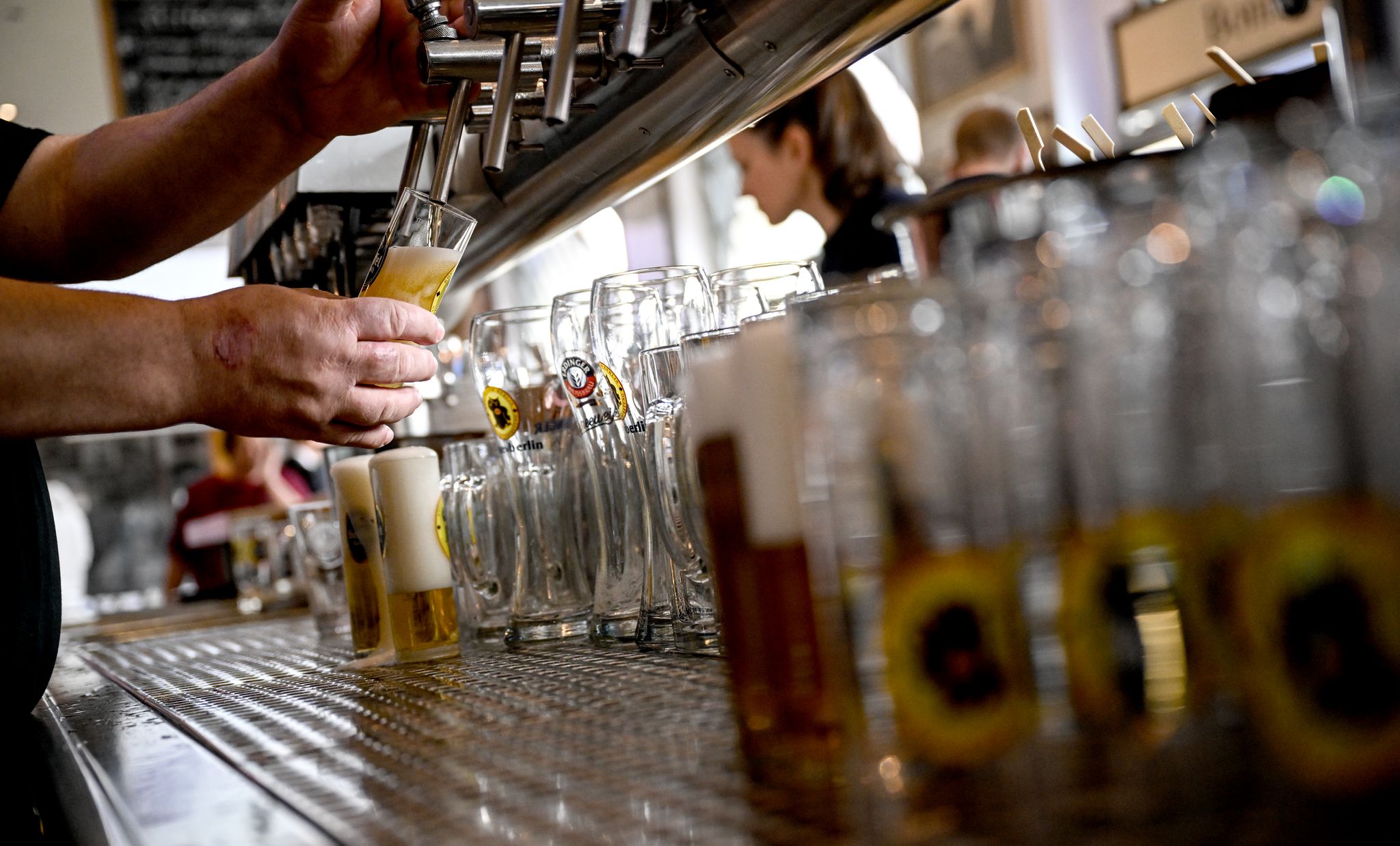 Mindestlohnerhöhung sorgt für Jobabbau und Investitionskürzungen