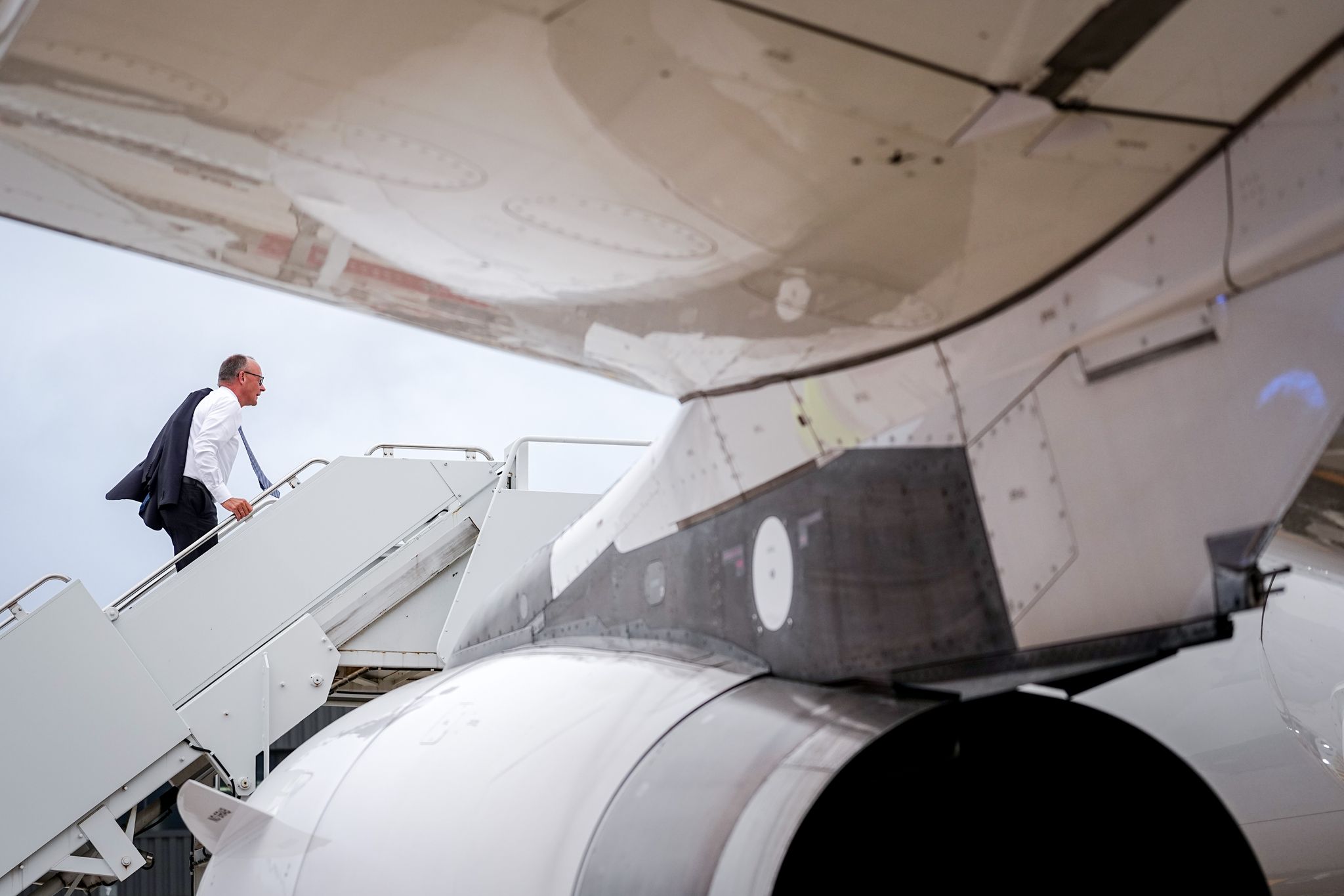 Merz startet Antrittsbesuche in Israel und Jordanien