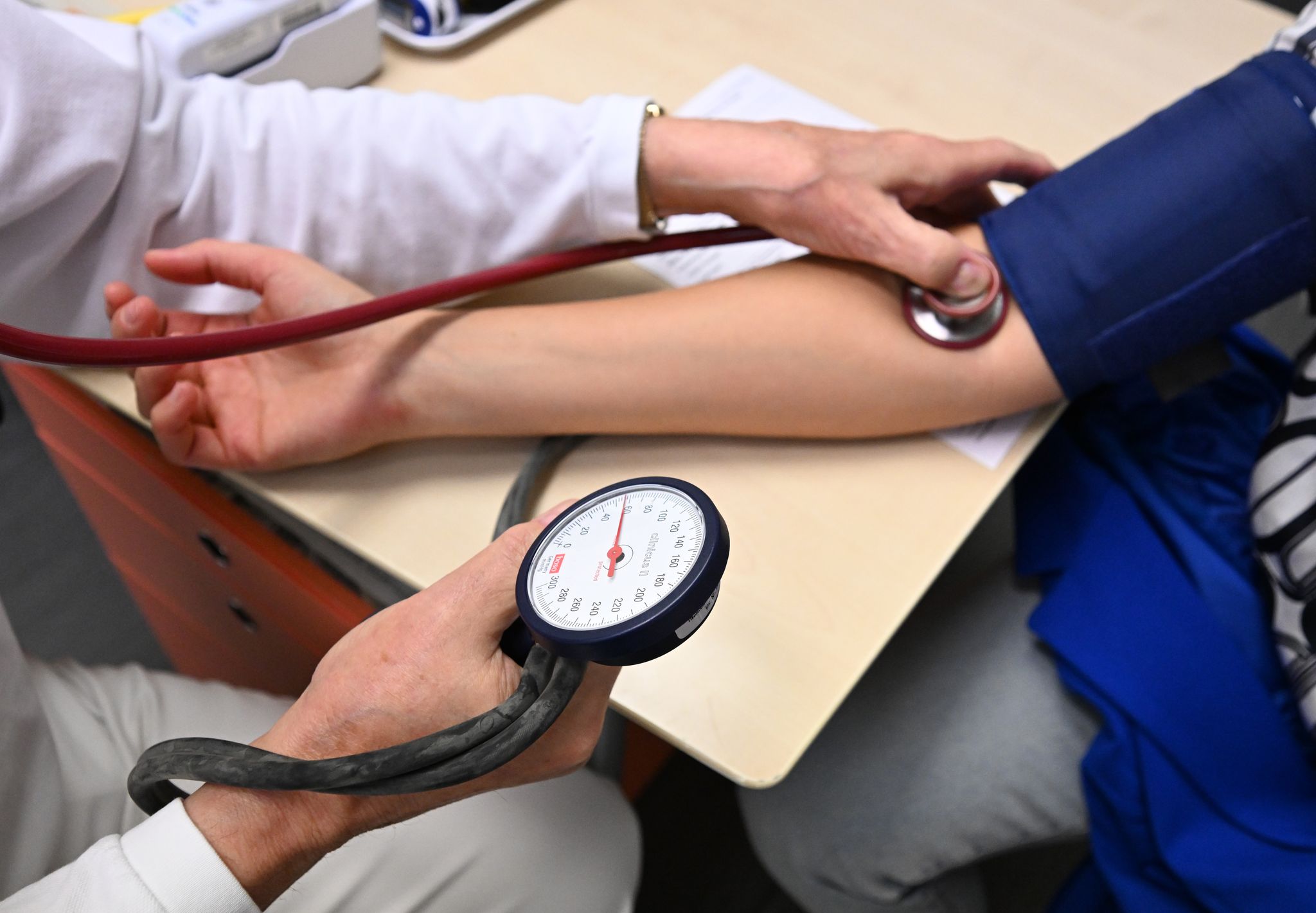 Patienten sollen sich stärker an Arztkosten beteiligen