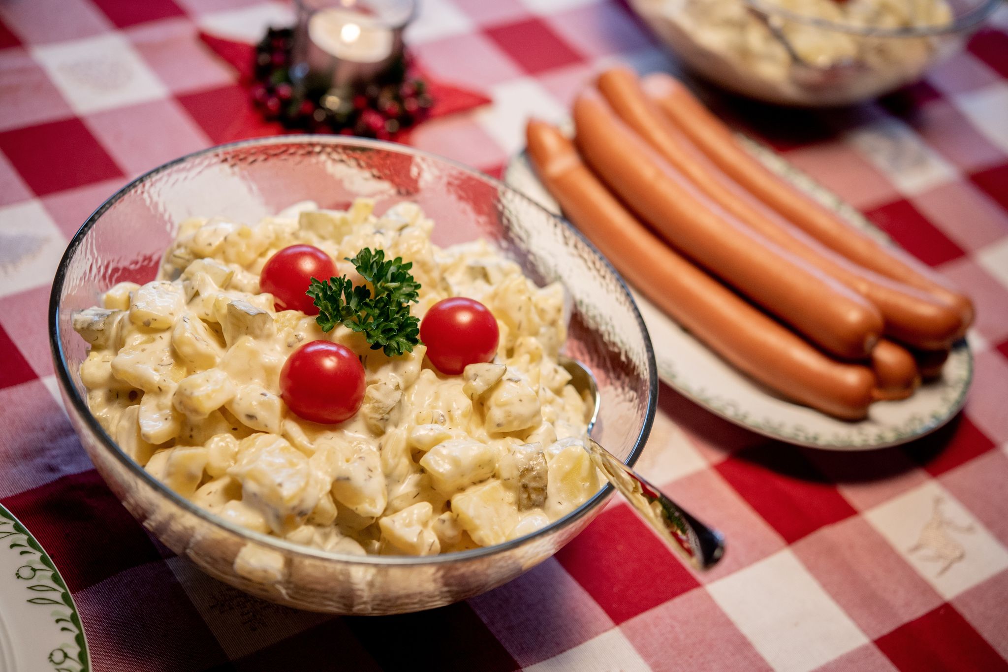 Preise für Kartoffelsalat mit Würstchen sinken vor Weihnachten