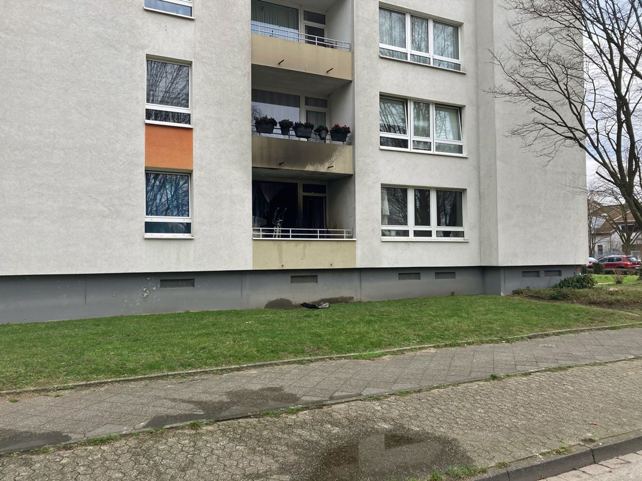 Böller löst Wohnungsbrand aus – zwei Verletzte