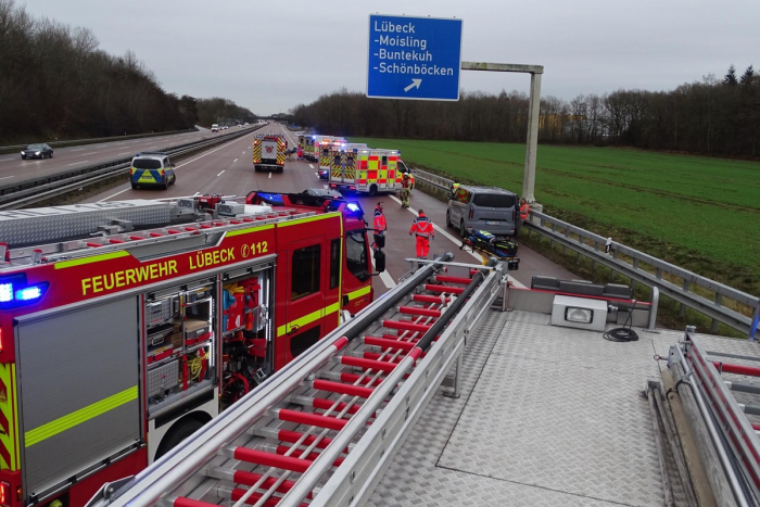 Kreis Ostholstein: Verkehrsunfall auf der Bundesautobahn 1