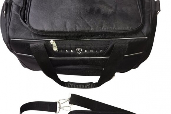 Jevenstedt / Kreis Rendsburg-Eckernförde: Diebstahl bei Fußballspiel in Jevenstedt