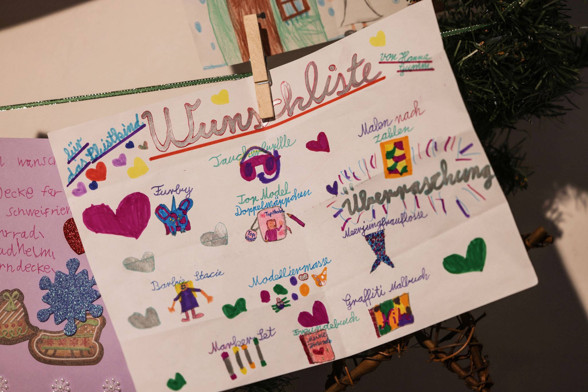 Weihnachtswünsche aus aller Welt: Kinder schreiben an das Christkind