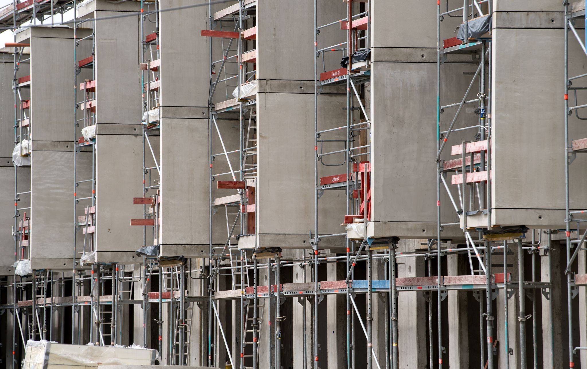 Günstiger Wohnungskauf in Deutschland, aber teuer in Metropolen