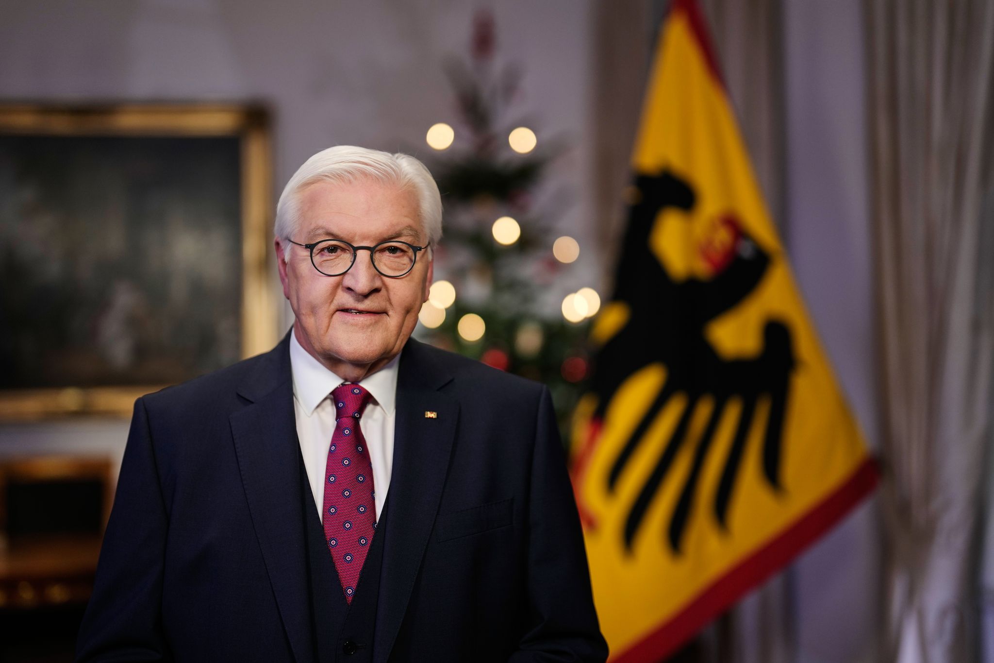 Steinmeier ruft zu Weihnachten zu Mut und Zuversicht auf