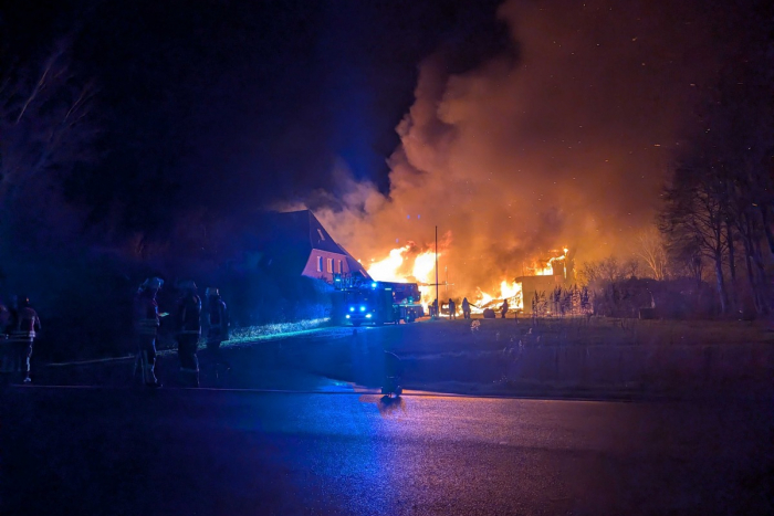 Breklum: Brand in Reußenköge