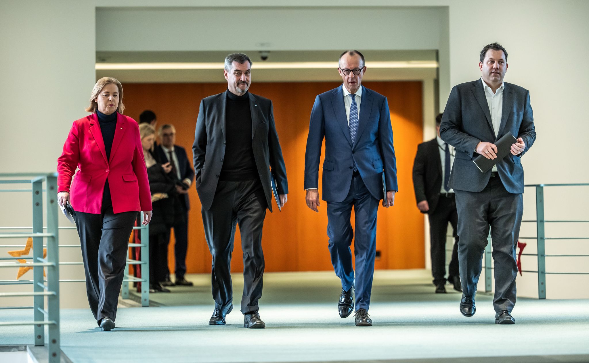 Dauerwahlkampf und Reformprojekte: Schwarz-Rot vor großen Herausforderungen