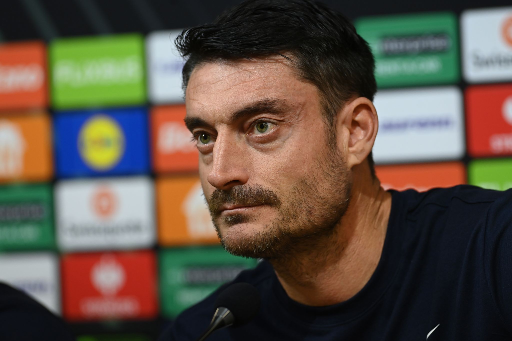 Neuer Trainer für Eintracht Frankfurt: Albert Riera übernimmt das Ruder