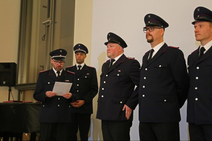 Freiwillige Feuerwehr Bad Segeberg, Erstmalige Auszeichnung für ausgeschiedenen Zugführer