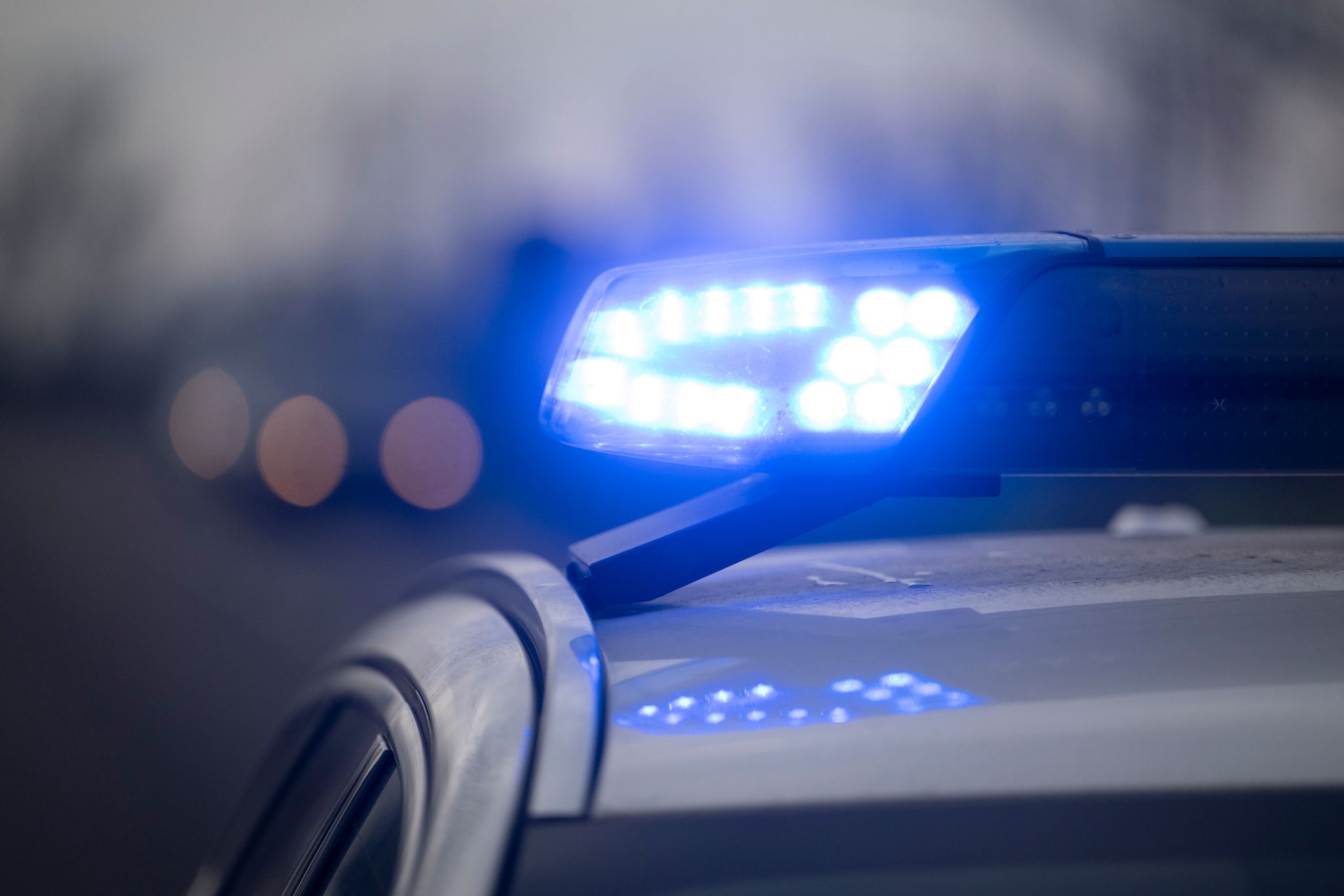 Drei Tote und elf Verletzte bei Unfallserie auf der A44