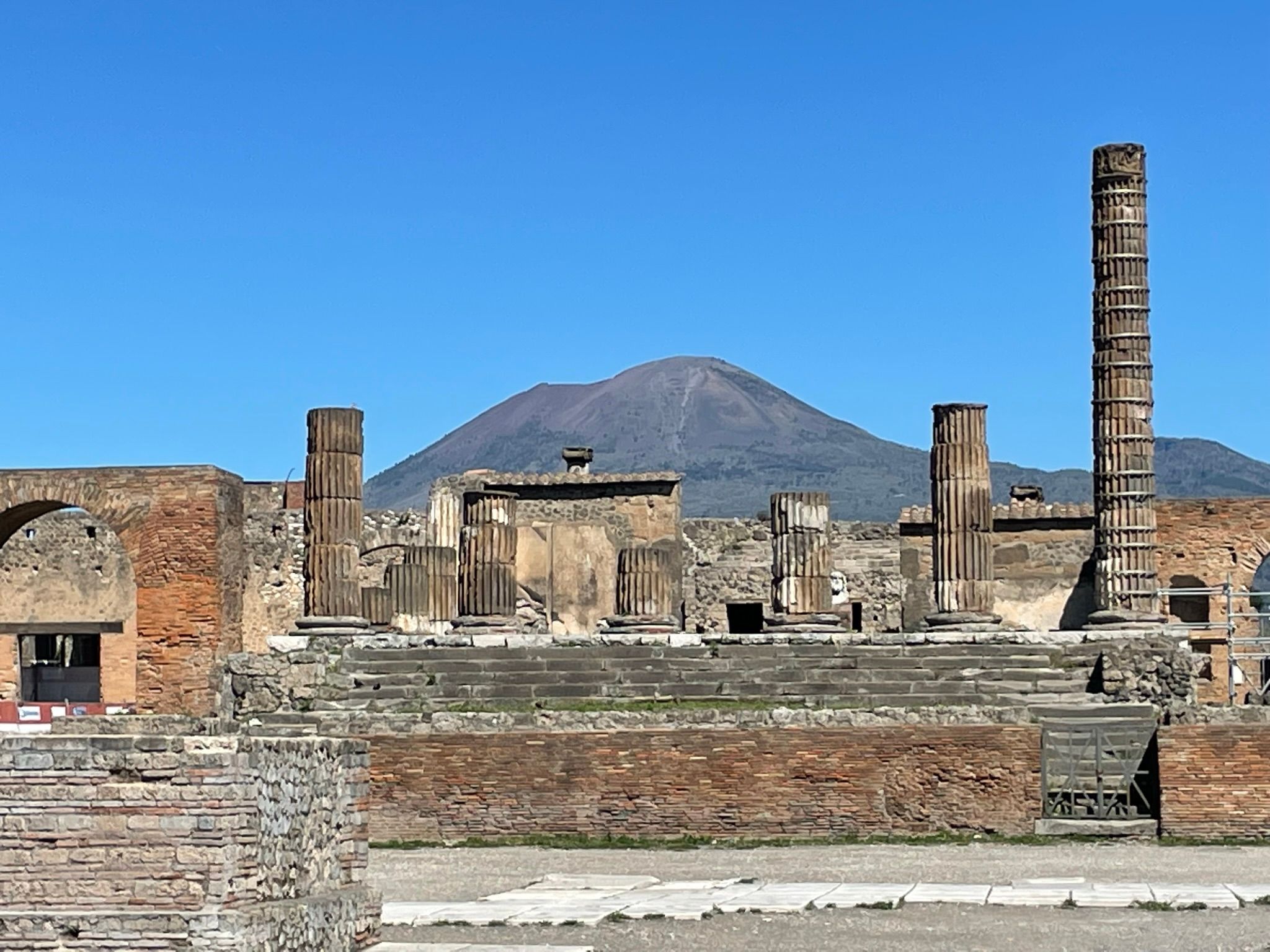 Wellness in Pompeji: Baden in Schmuddelwasser