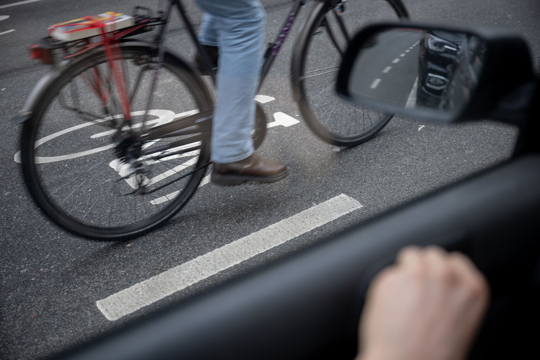 Unterschätzte Gefahr: Dooring-Unfälle in Großstädten wie Berlin