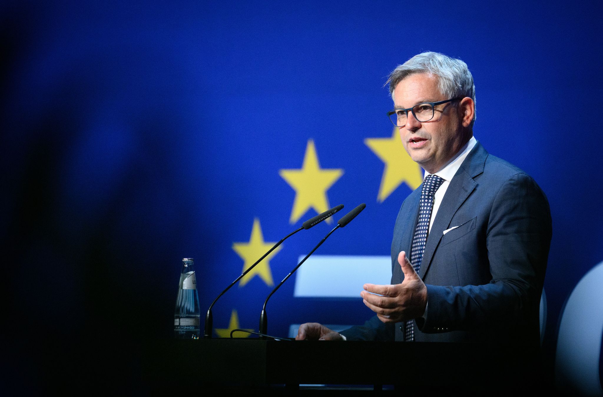 EU-Kommissar: «Migrationsdiplomatie» und Visa-Hebel nutzen