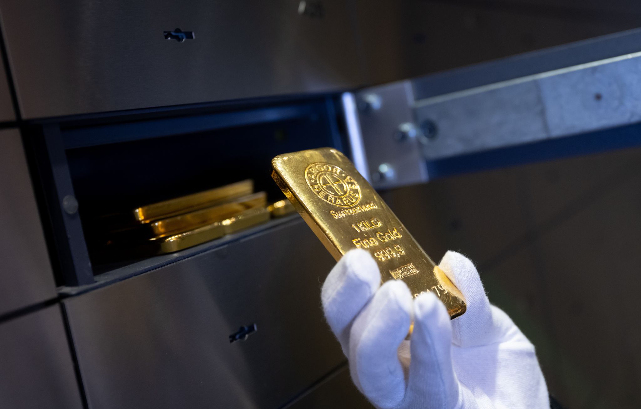 Edelmetalle auf Rekordkurs: Gold und Silber weiter im Aufwind