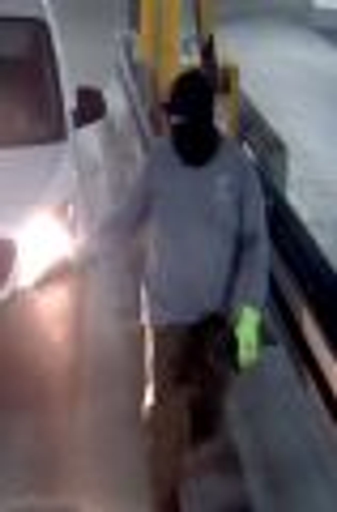 Tresor-Coup mit Millionenbeute: Polizei veröffentlicht Fotos