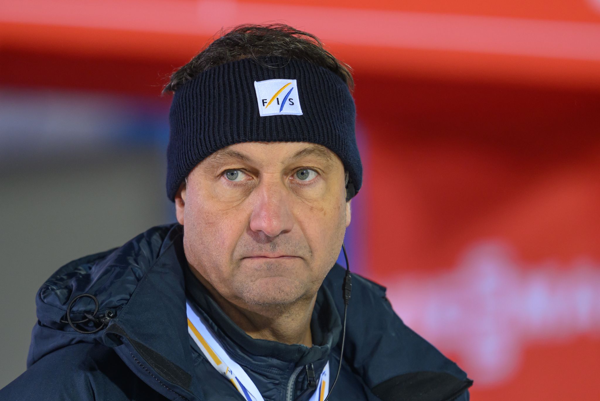 Skispringerinnen und Skispringer: Kalenderangleichung verzögert sich