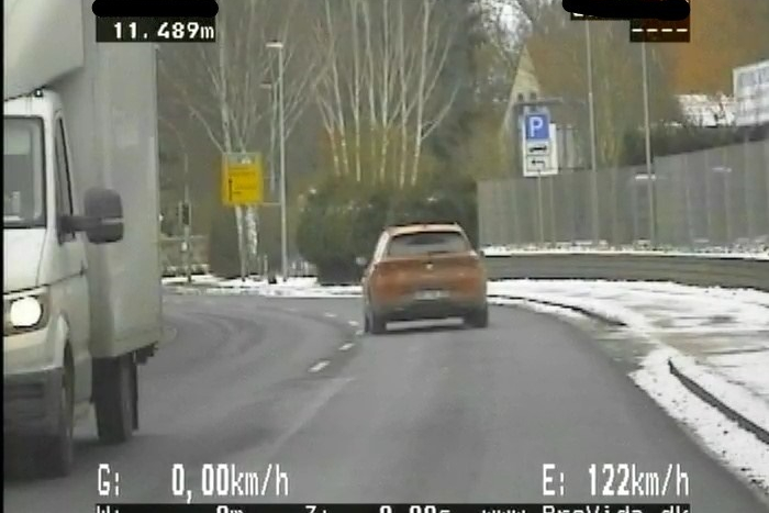 Hohe Geschwindigkeit in Neddemin