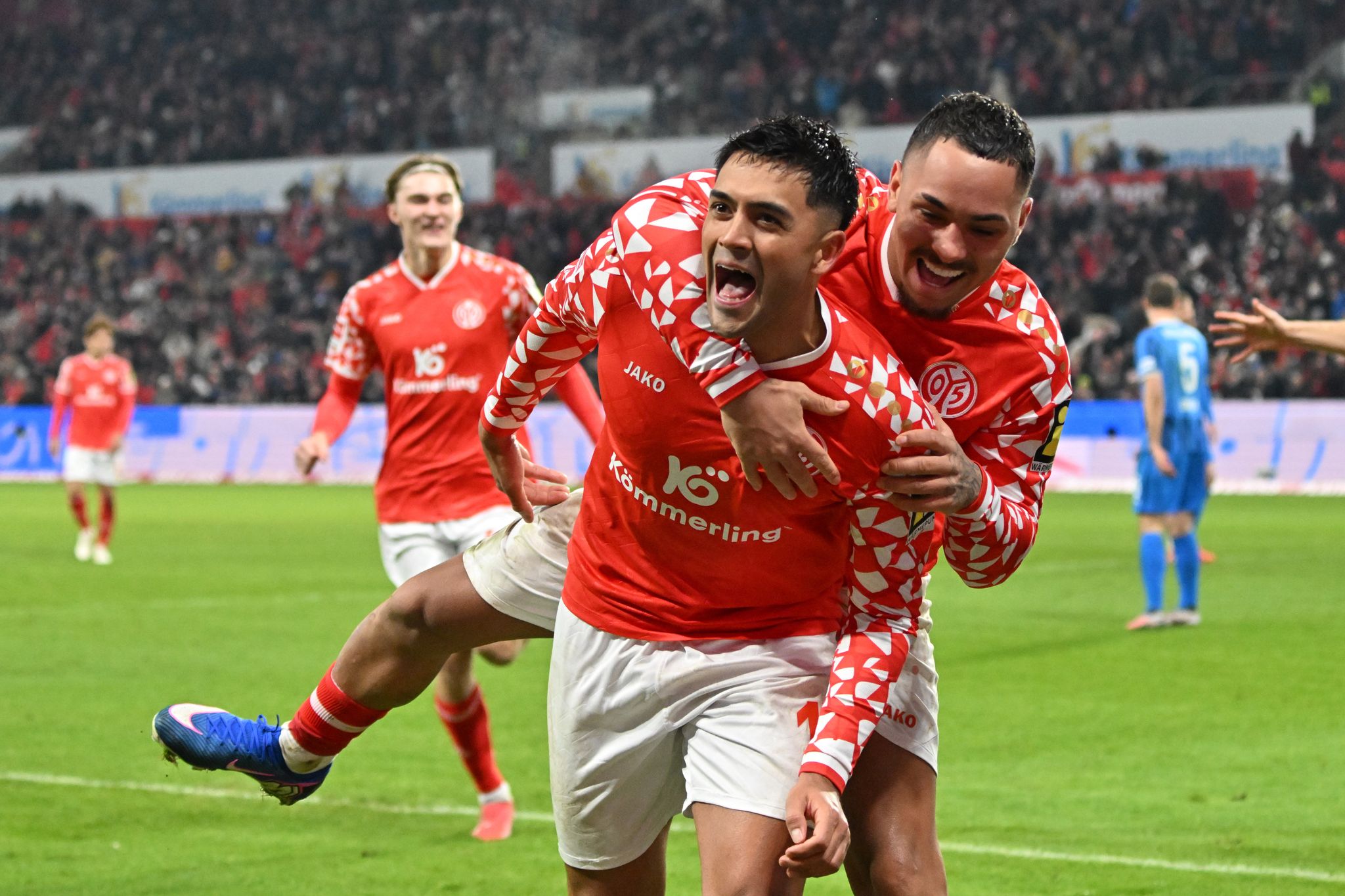 Amiri bringt die Wende: Mainz besiegt Wolfsburg