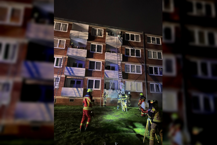 Alveslohe: Brand in Kaltenkirchen erfordert Rettung von Menschen