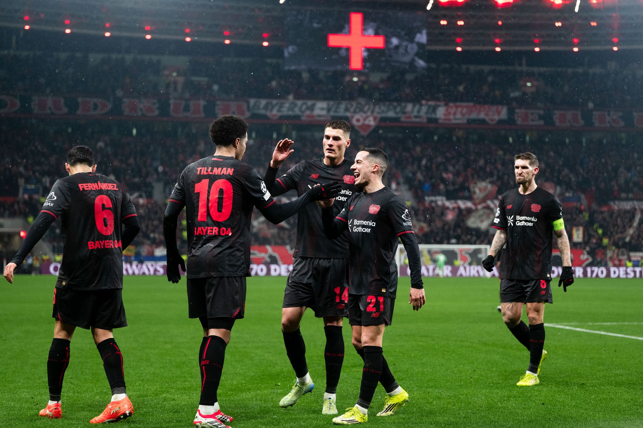 Überzeugender Sieg für Bayer Leverkusen in Champions League Playoffs