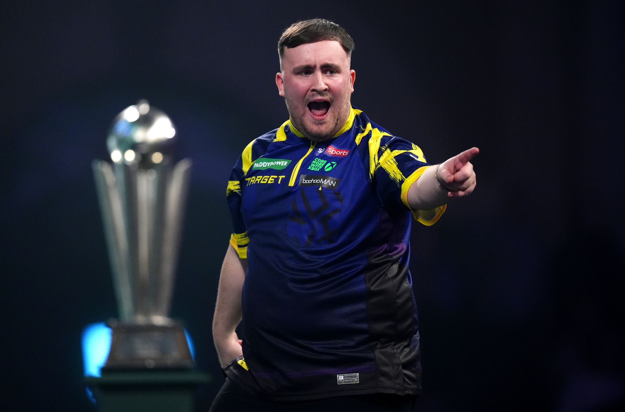 18-jähriger Luke Littler verteidigt Darts-WM-Titel in London eindrucksvoll