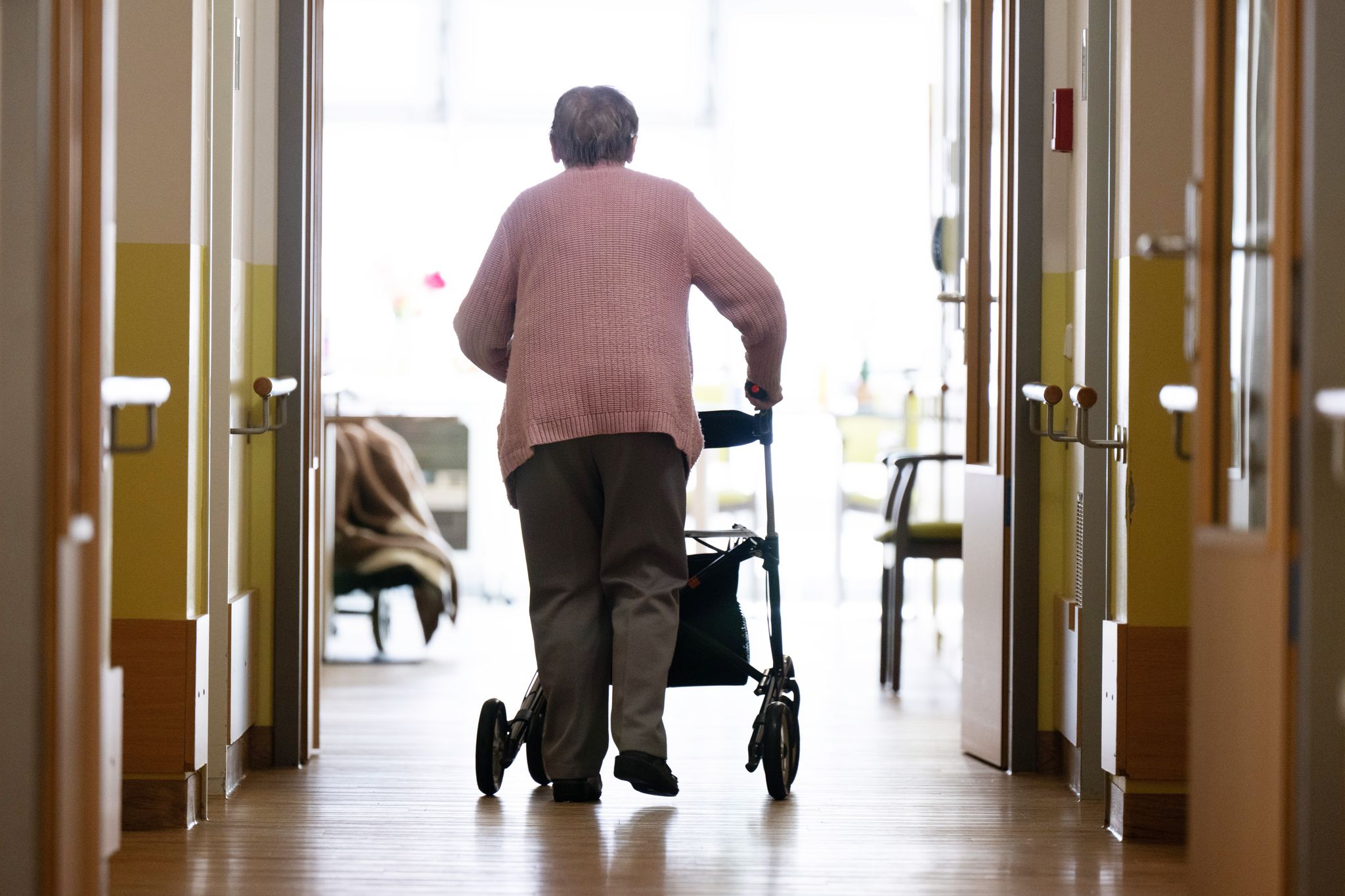 Pflege im Heim immer teurer – wie lange noch?