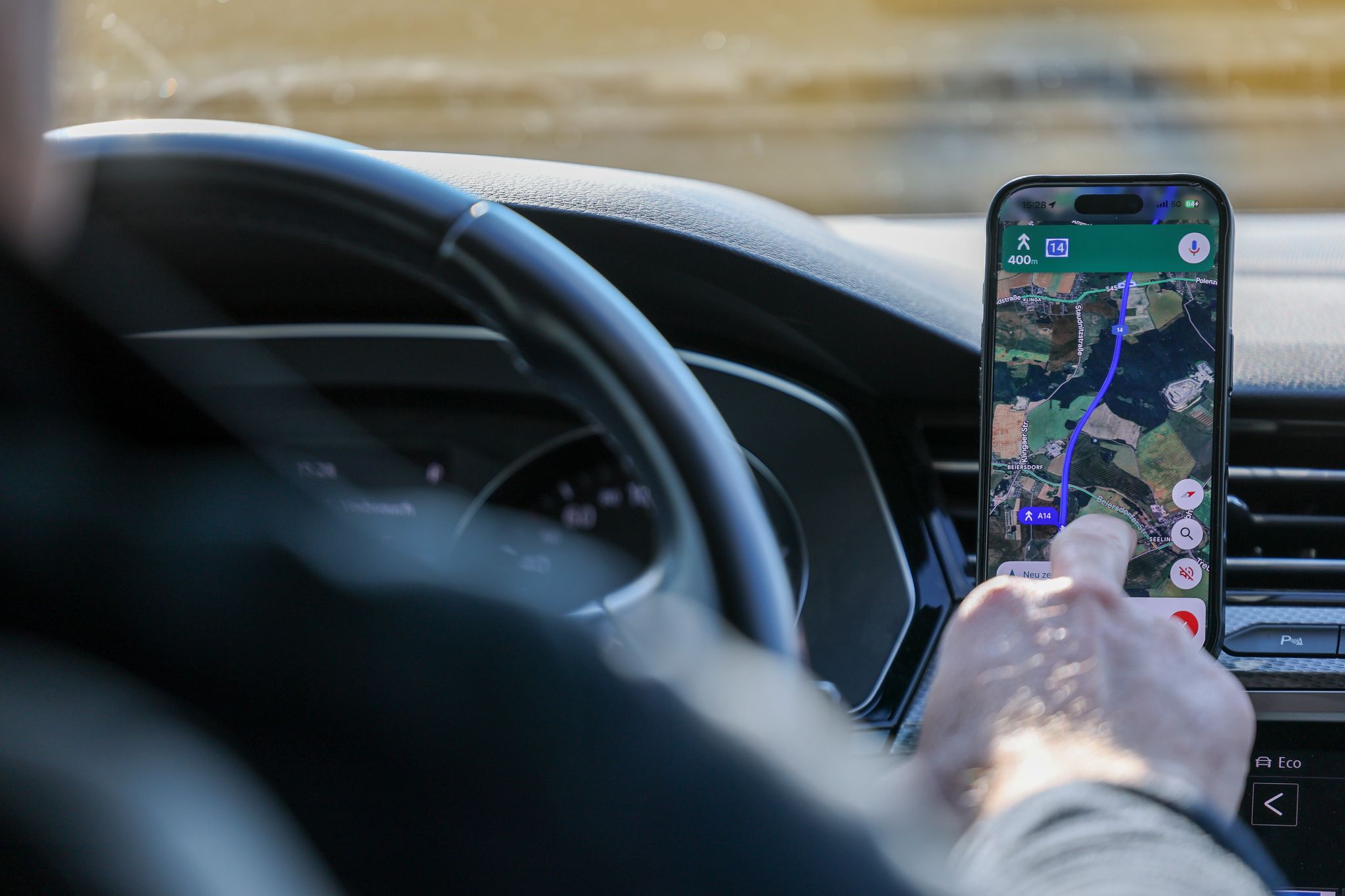 Wie Handysündern Einhalt geboten werden könnte