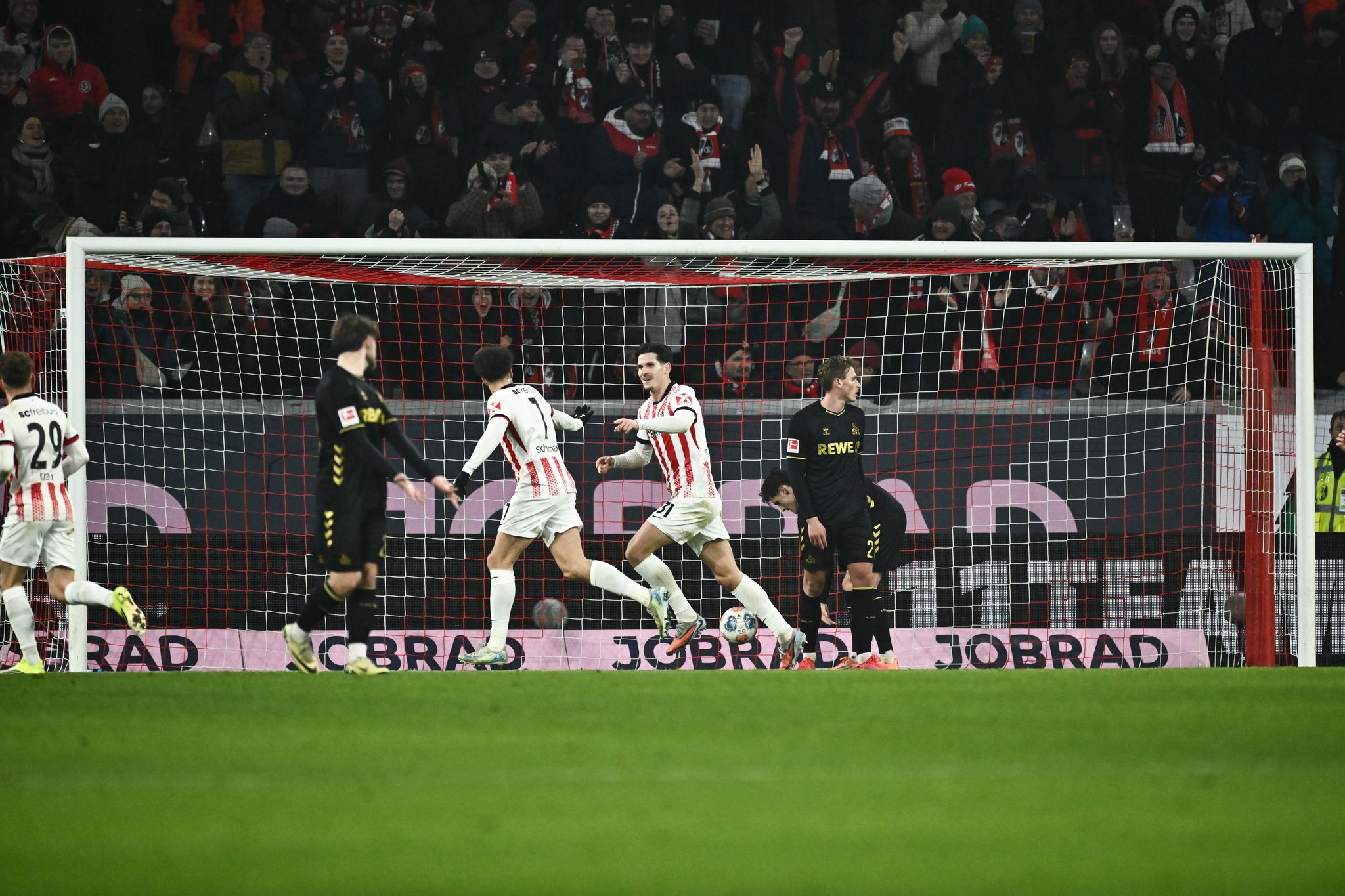 Matanovic sichert Freiburg Sieg gegen Köln mit Serientor