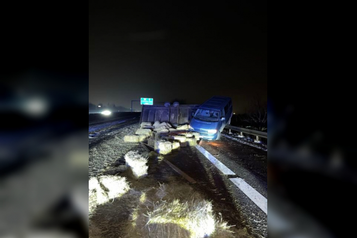 Vollsperrung A3 bei Wiesbaden nach PKW-Unfall