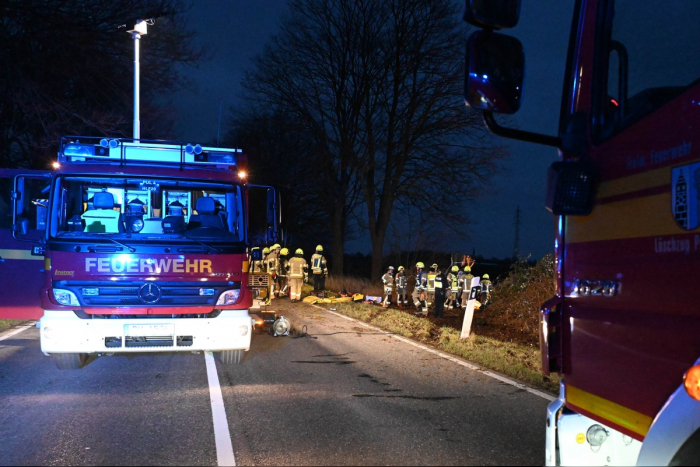 Schwerer Verkehrsunfall in Pulheim-Stommeln