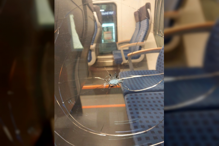 Grimmen, Stralsund: Regionalzug beschossen