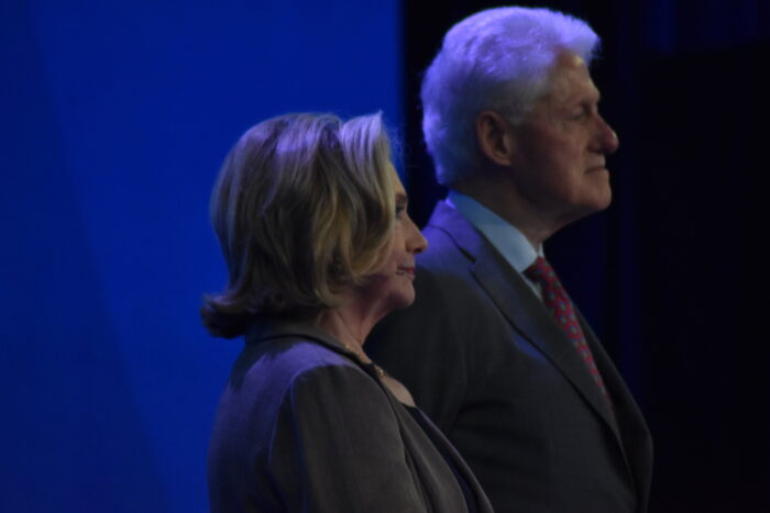 Vorsorglich und freiwillig: Bill und Hillary Clinton wollen nun doch im Fall Epstein aussagen