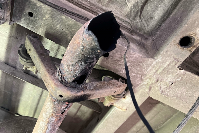 Meinerzhagen: Schrottreifer Sprinter kontrolliert