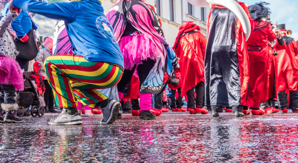 Pfefferspray-Attacke bei Karneval: 59 Menschen nach Streit verletzt