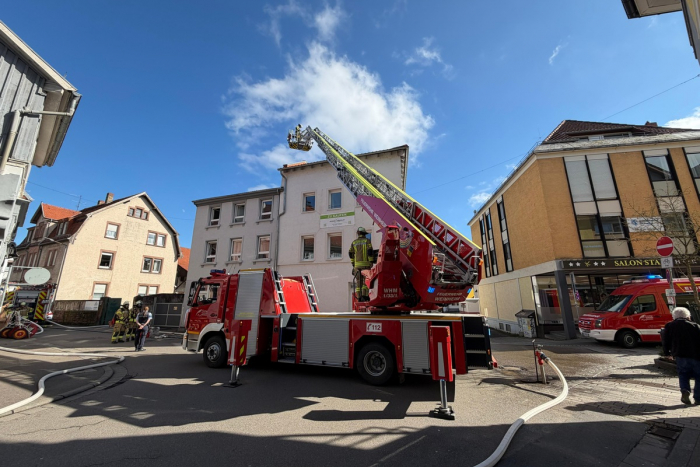 Ofen verursacht Feuermeldung in Weinheim