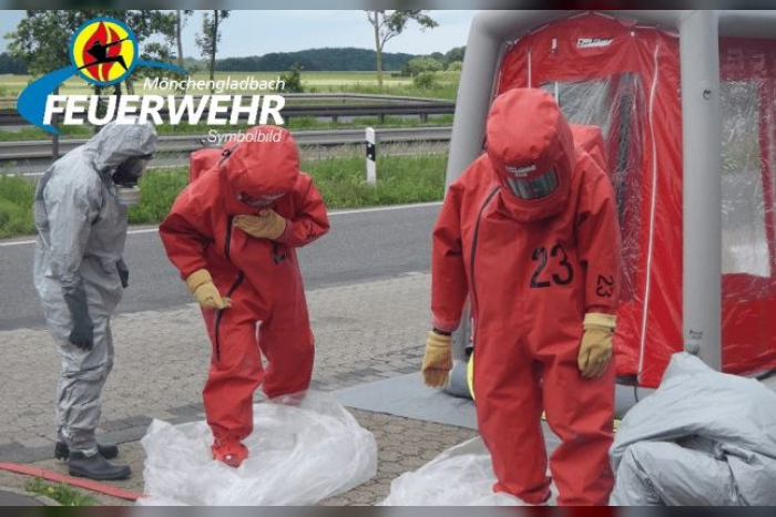 Rheindahlen: Feuerwehr-Übung am Flughafen