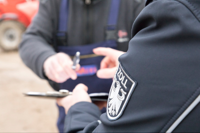 Finanzkontrolle Schwarzarbeit des Nürnberger Zolls legt Jahresbilanz 2025 vor