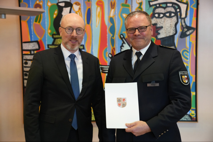 Güstrow: Innenminister ernennt Inspekteur der Landespolizei