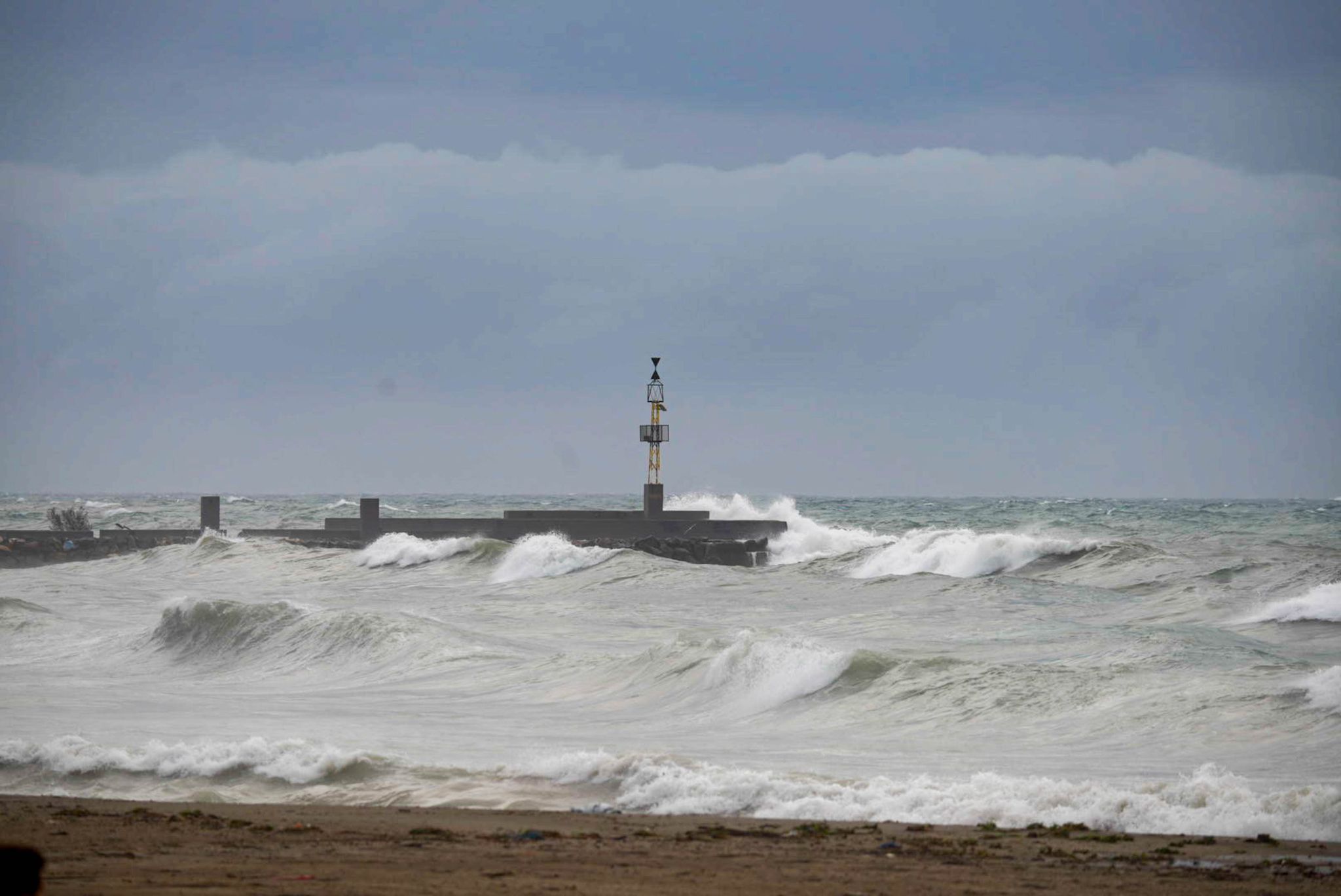Portugiesen sollen sich mit Notfallpaket gegen Sturm rüsten
