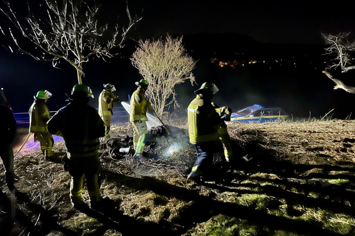 Oberflockenbach: Unbeaufsichtigtes Nutzfeuer in Steinklingen