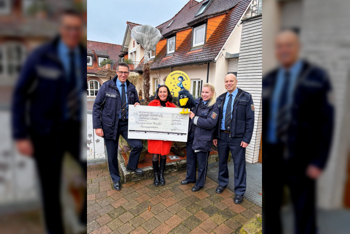 Ludwigshafen/Dudenhofen: Polizeihund „Wuschel“ im Einsatz für den guten Zweck