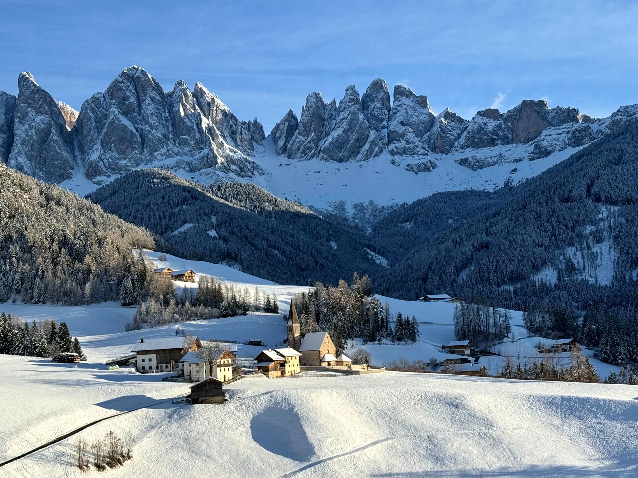 Instagram-Wahnsinn in den Dolomiten: St. Magdalena im Fokus der Foto-Touristen