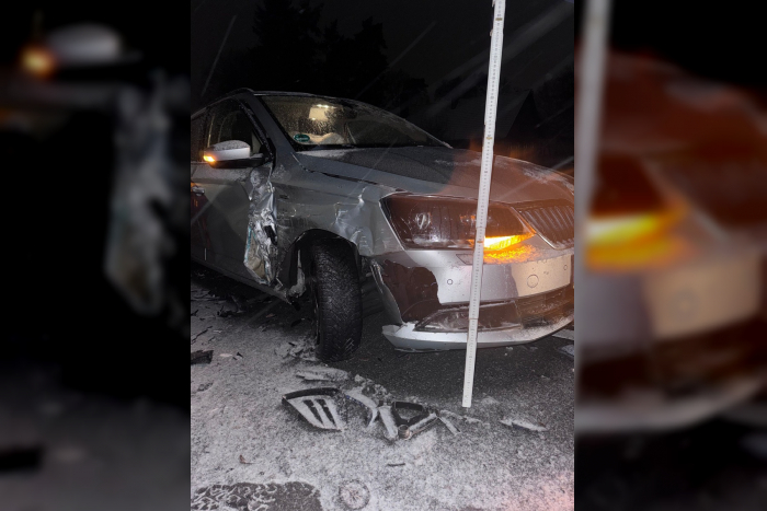 Senne: Kollision im Gegenverkehr