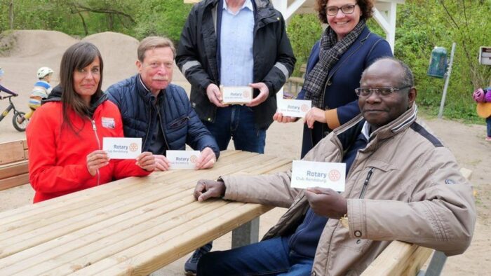 Deutscher Ex-Chefarzt Issifi Djibey zum König in Niger gewählt